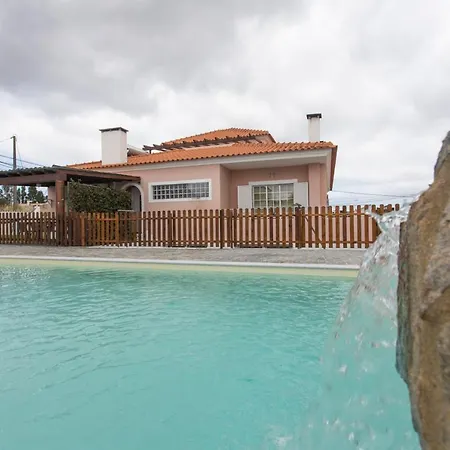 Holiday home Vivenda Esgravina Sesimbra