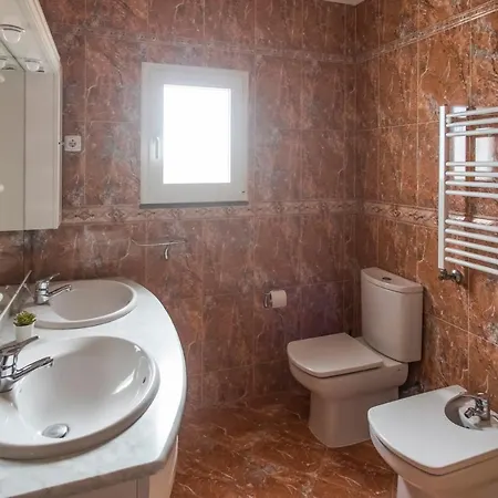 بيت للعطل Vivenda Esgravina