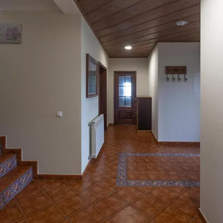 Vivenda Esgravina بيت للعطل سيسيمبرا